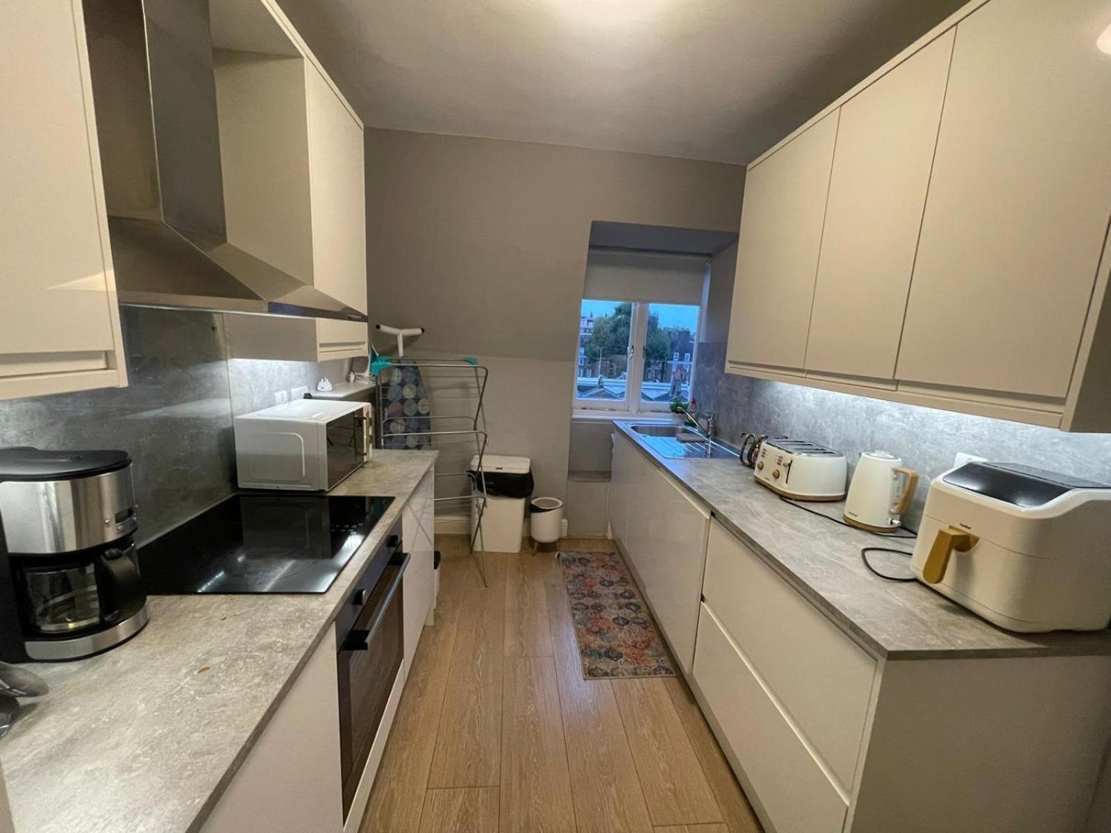 Apartments In The Heart Of High Street Kensington لندن الغرفة الصورة