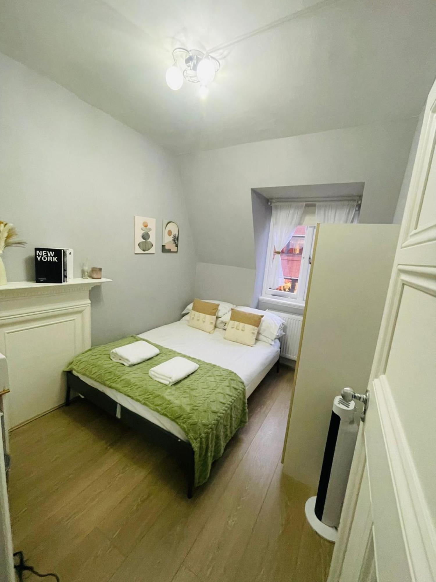 Apartments In The Heart Of High Street Kensington لندن الغرفة الصورة